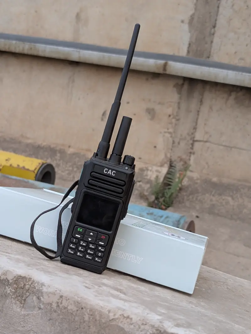 Talkie-walkie radio CAC